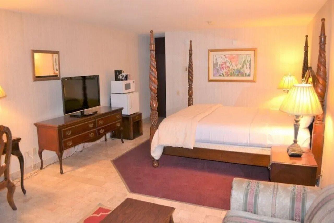 Merced Inn & Suites Exteriér fotografie